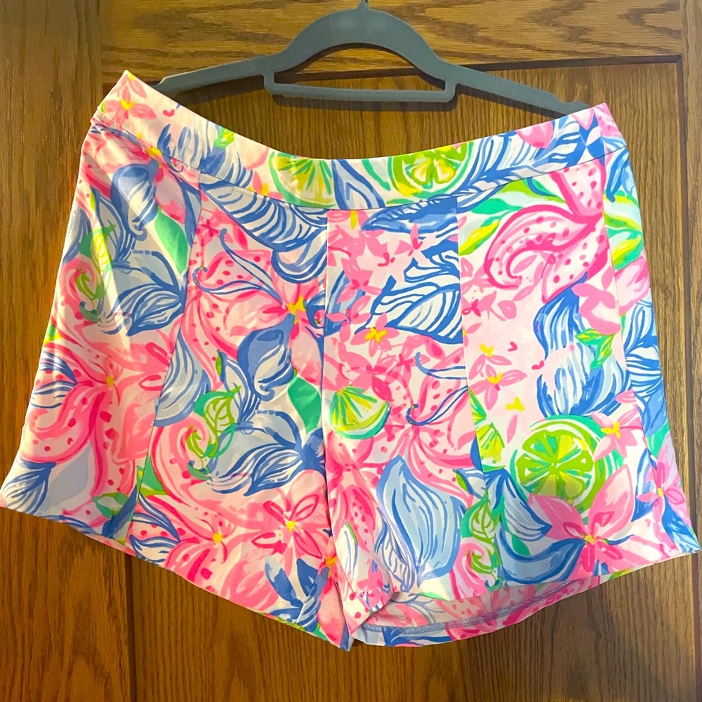 Lilly Pulitzer Ariana Stretch Short - NWT